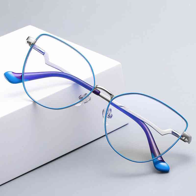 Trending Blue Light Blocking Women Metal Glasses Frame With Spring Hinges